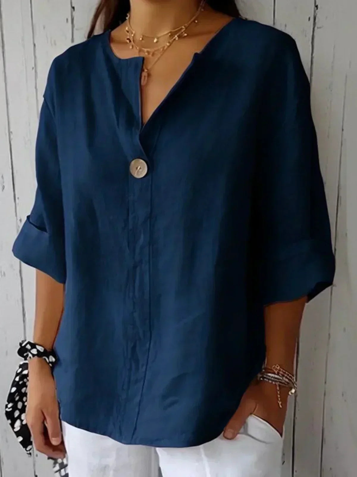 JESSE | Lässige Bluse mit V-Ausschnitt