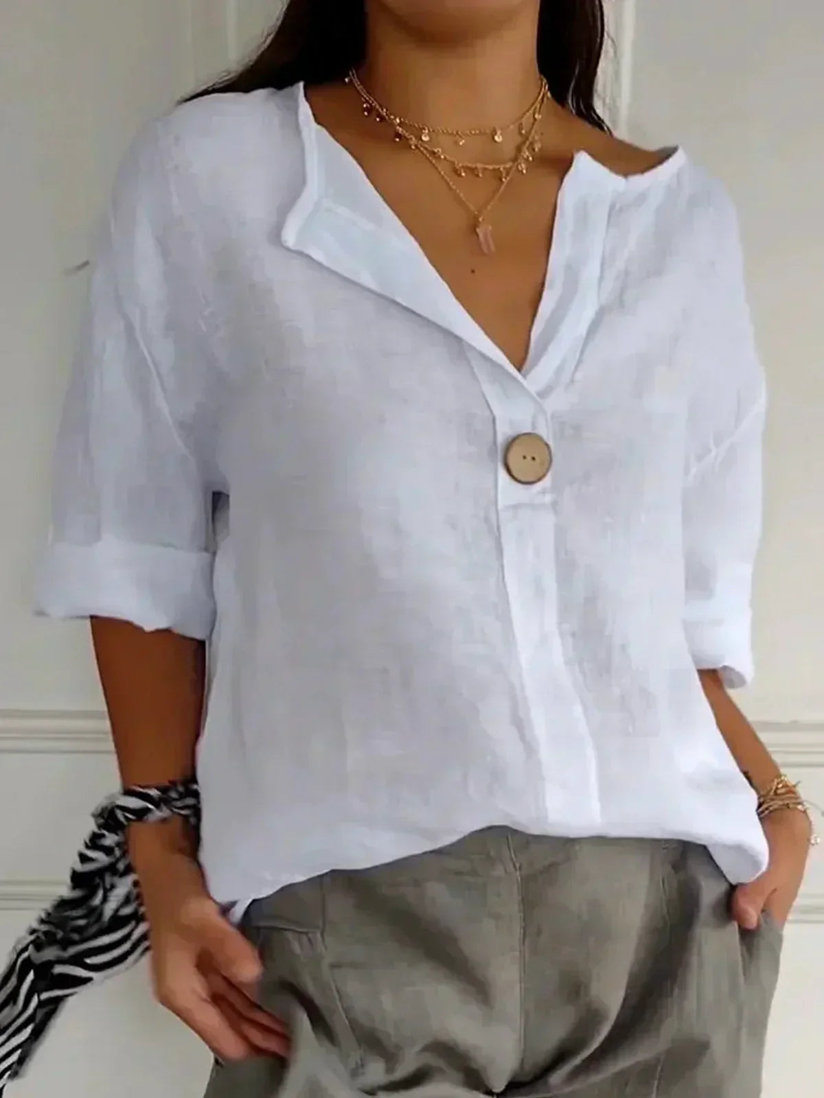 JESSE | Lässige Bluse mit V-Ausschnitt