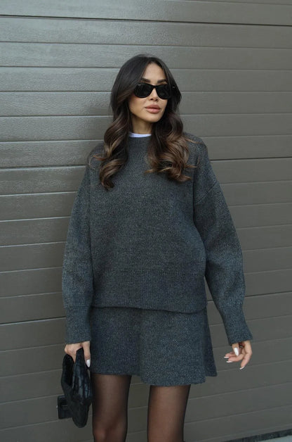 Ariana | Strickset mit Pullover und Rock