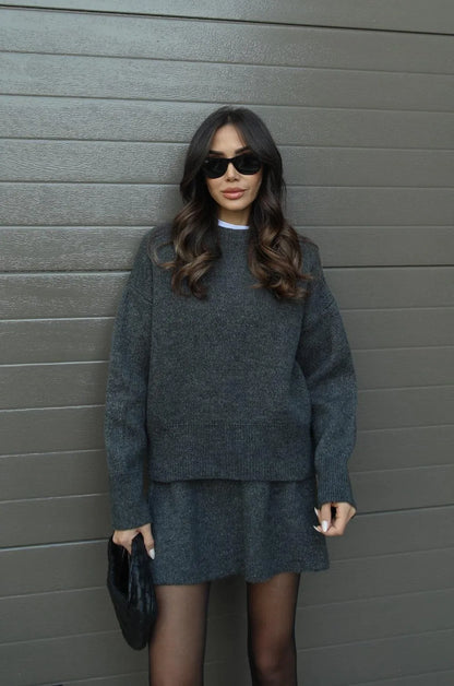 Ariana | Strickset mit Pullover und Rock